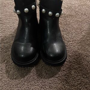 Black Boots with Pearl Accents